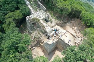 维尼修斯本场数据：6过人成功2关键传球29次丢失球权，评分7.8